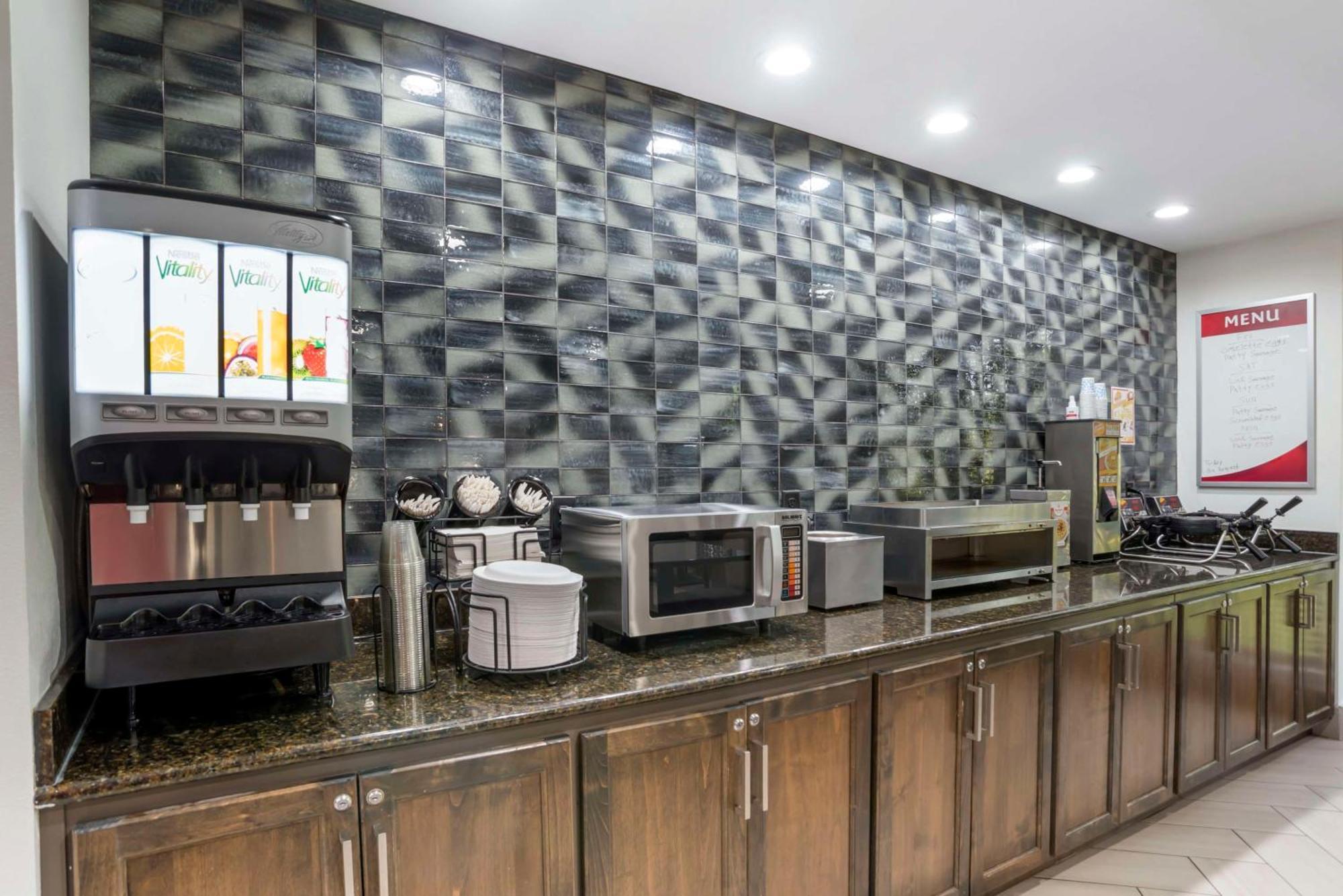 Best Western Plus Daphne Спаниш Форт Екстериор снимка